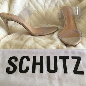 Brand new, never worn Schutz Ariella Heels